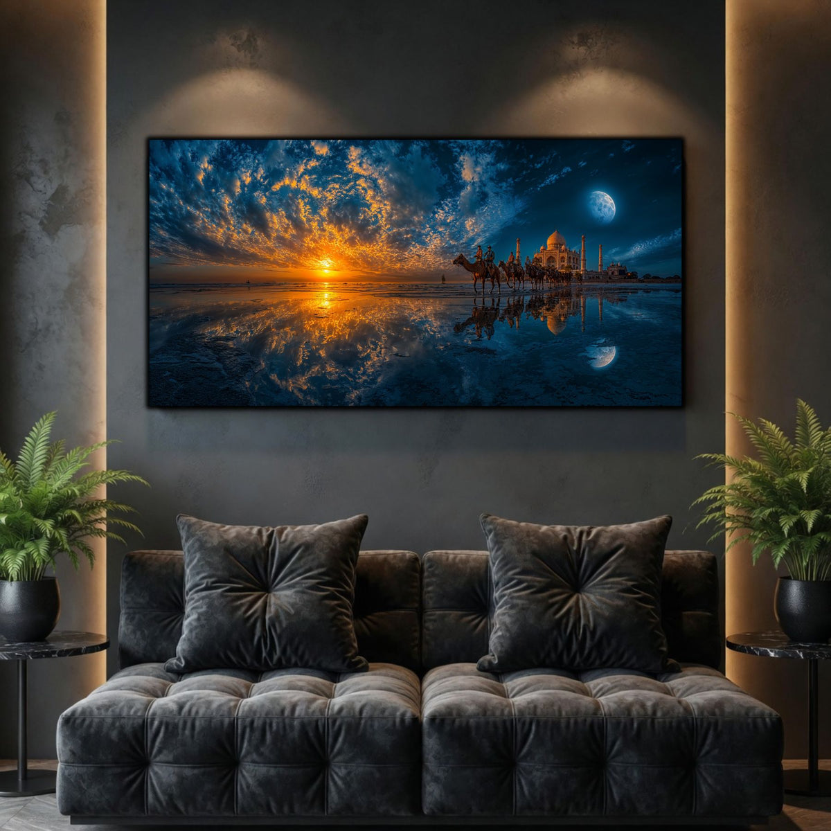 Tablouri Living Sticlă – Sun Beyond the Tide, un soare jos, apă liniștită și o siluetă de țărm sub un cer de albastru intens, artwork pe sticlă securizată