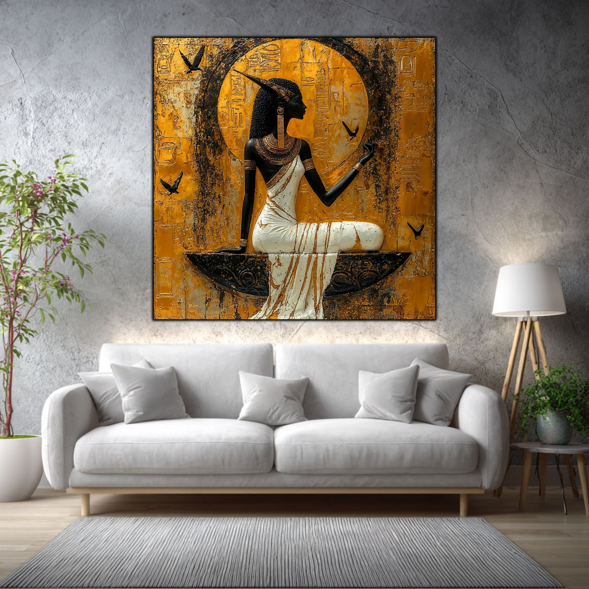 Tablou sticlă Ancestral Light într-un living elegant, cu accente aurii și materiale naturale.