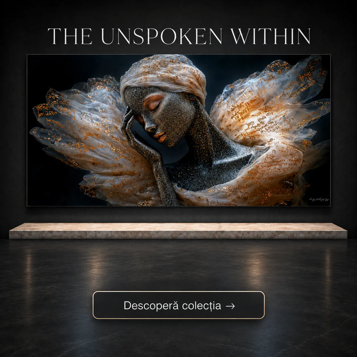 Tablou contemporan dormitor cu chip meditativ, voal diafan și caligrafie sacră aurită – Colecția The Unspoken Within Art Zen